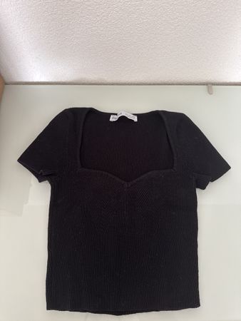 Bershka Schwarzes Ripp-Top, Square Neck, Grösse S - Top Zust