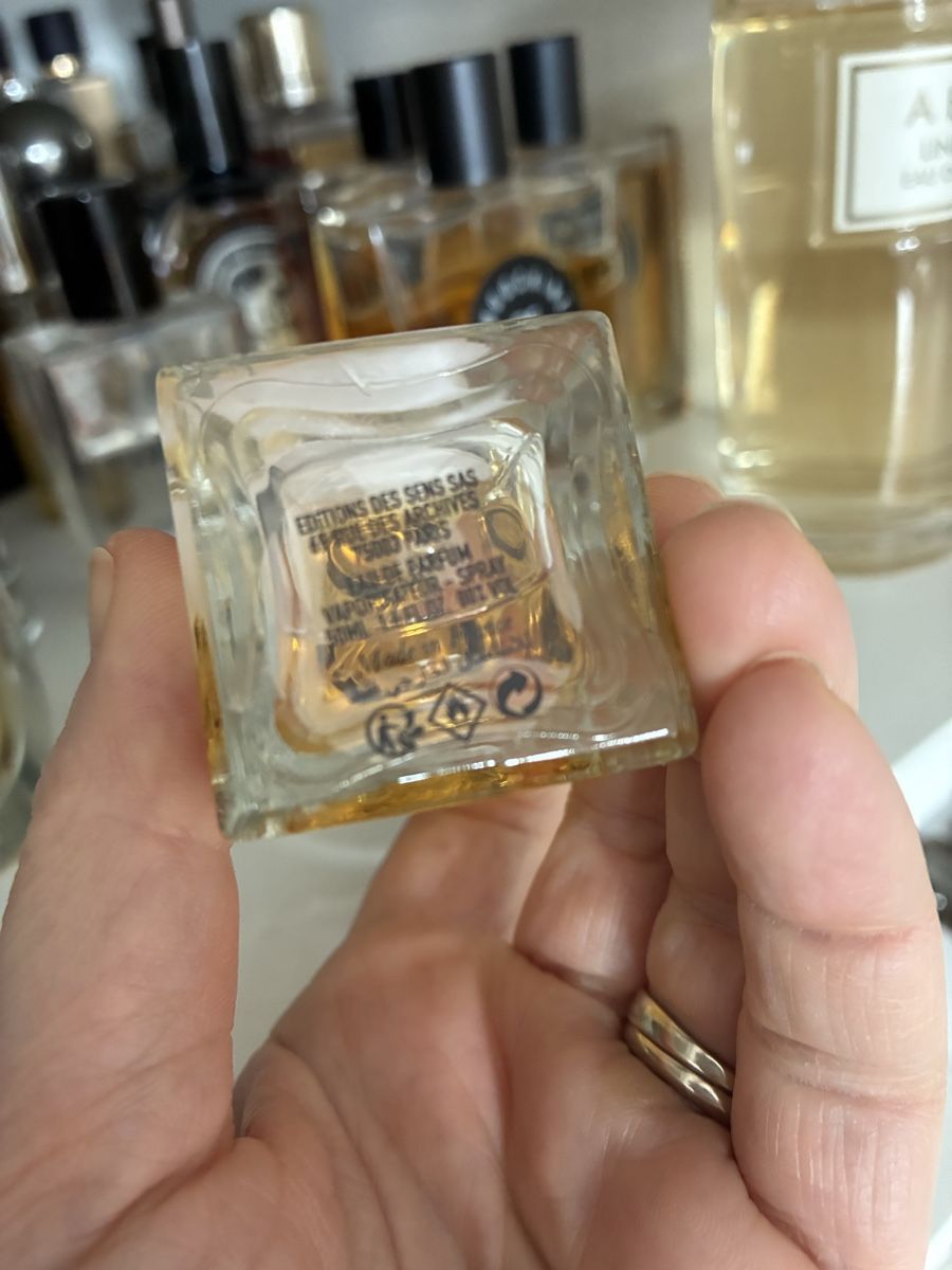 Profumi & Eau de Toilette: Etat Libre d'Orange - Divin Enfant – Usato da Morbio Inferiore venduto da J_janis 2