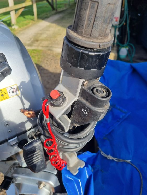 5,5 PS Benzin Bootsmotor 4-Takt 65cc 5,5 PS Aussenborder Benzinmotor - 4-Takt Bootsmotor Für Kleine Boote Bootsmotor 5 Ps