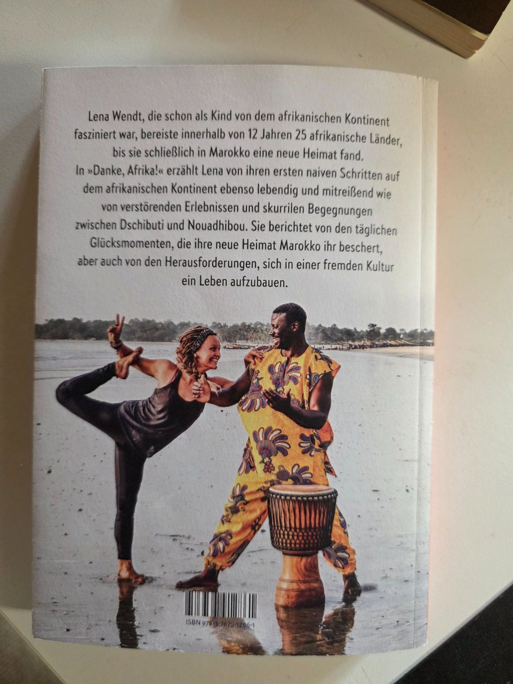 Libri: Lena Wendt - Danke, Afrika! - 2022 – Usato da Walterswil BE venduto da Lonitti 3