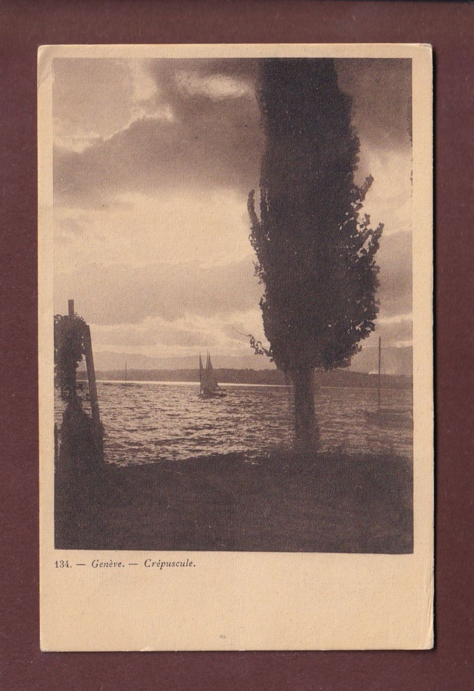 Ansichtskarten: GENEVE - Crépuscule – Gebraucht aus Pully von nicecards-shop