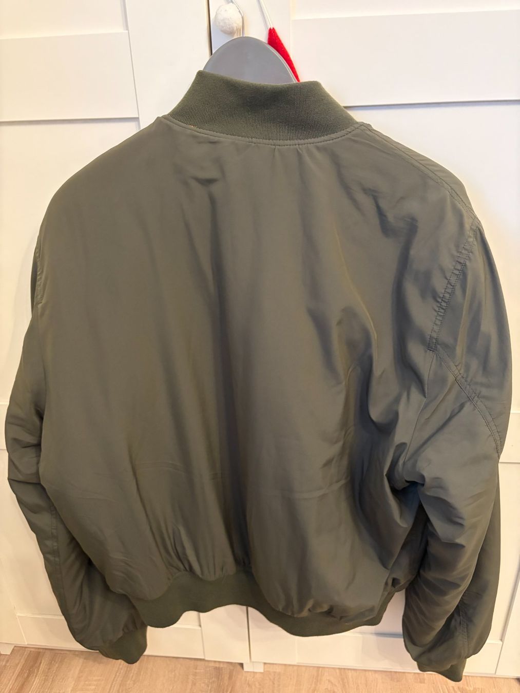 Lacoste Jacken: LACOSTE jacket mid season size M – Gebraucht aus Lausanne von san_9d2j 1
