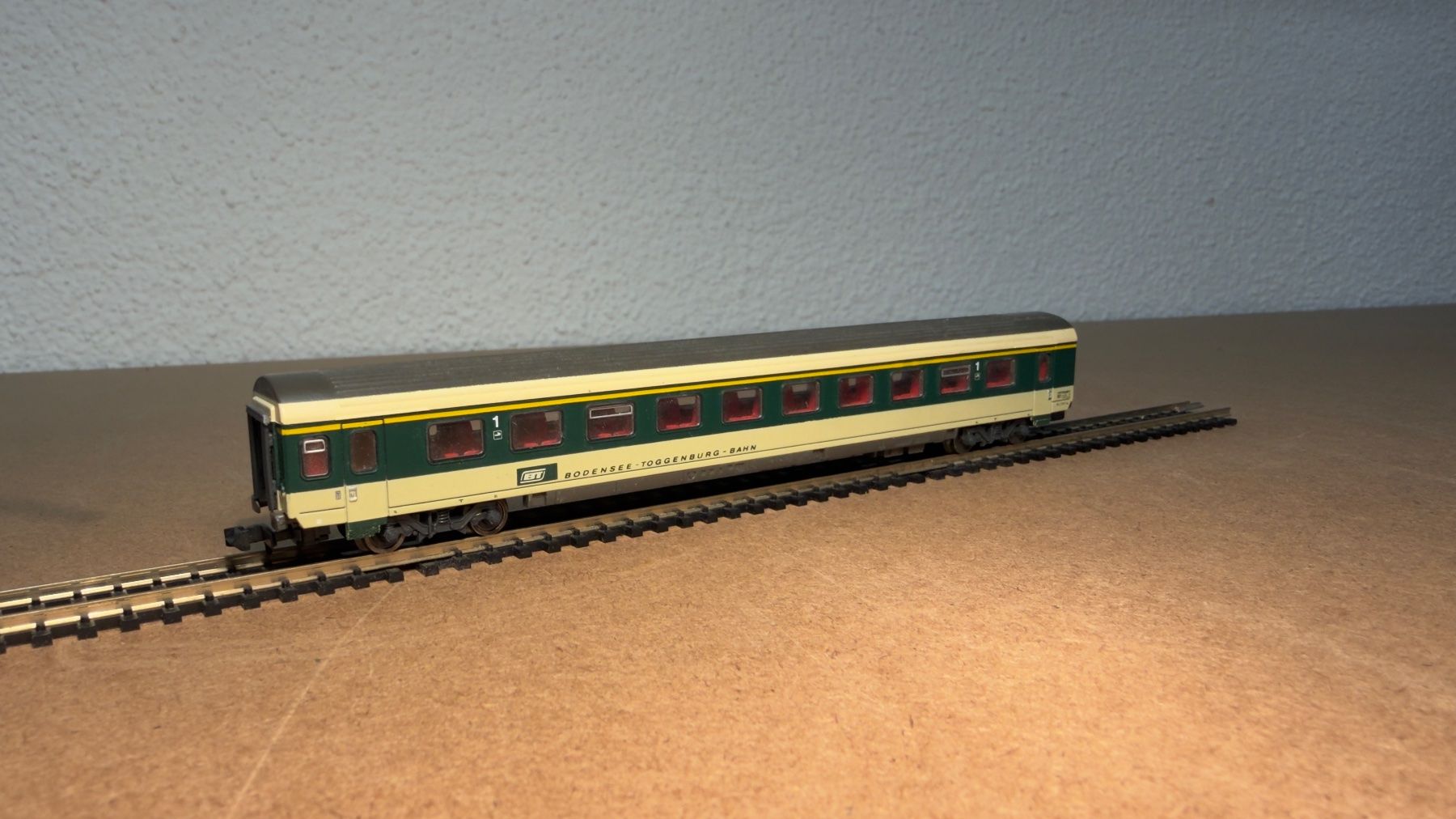 Roco Modellini di ferrovie: Roco Bodensee - Toggenburg - Bahn Spur N – Usato da Schlieren venduto da rat_lq6b 3