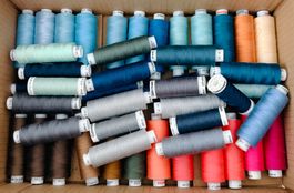 Nähgarn Set diverse Farben