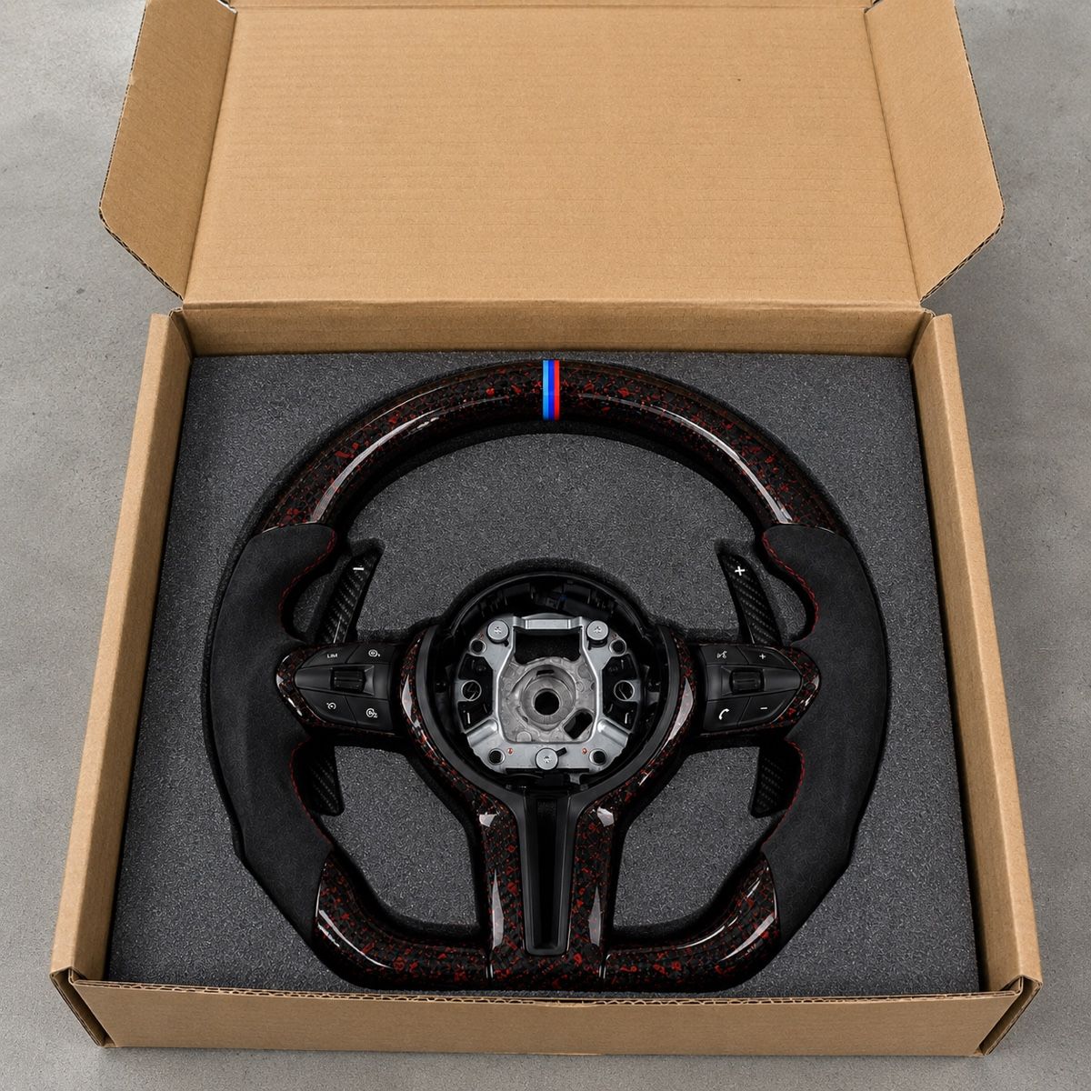 BMW Alle Autoersatzteile: Volant plusieurs modèles BMW – Neu und originalverpackt aus Sion von tom_vwm5