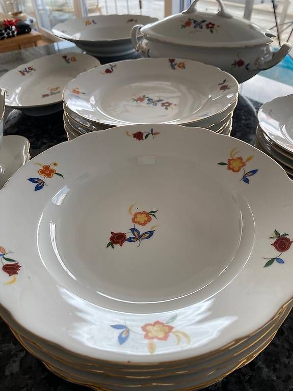 Set di piatti: Geschirrset Schirnding Bavaria – Usato da Ostermundigen venduto da bau_h9wl 1
