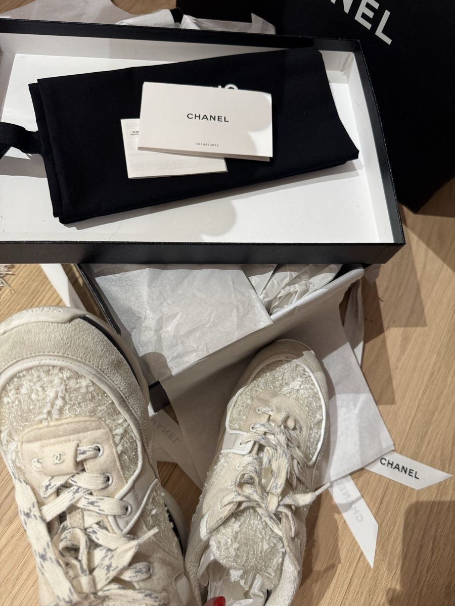 Chanel Scarpe da donna: Chanel sneakers 39 – Usato da Bülach venduto da Kittykats 3
