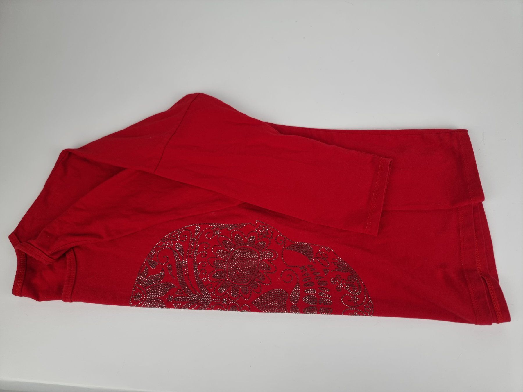 T-shirt: Langarm T-Shirt Rot – Usato da Urtenen-Schönbühl venduto da Restwert_Schoenbuehl 3