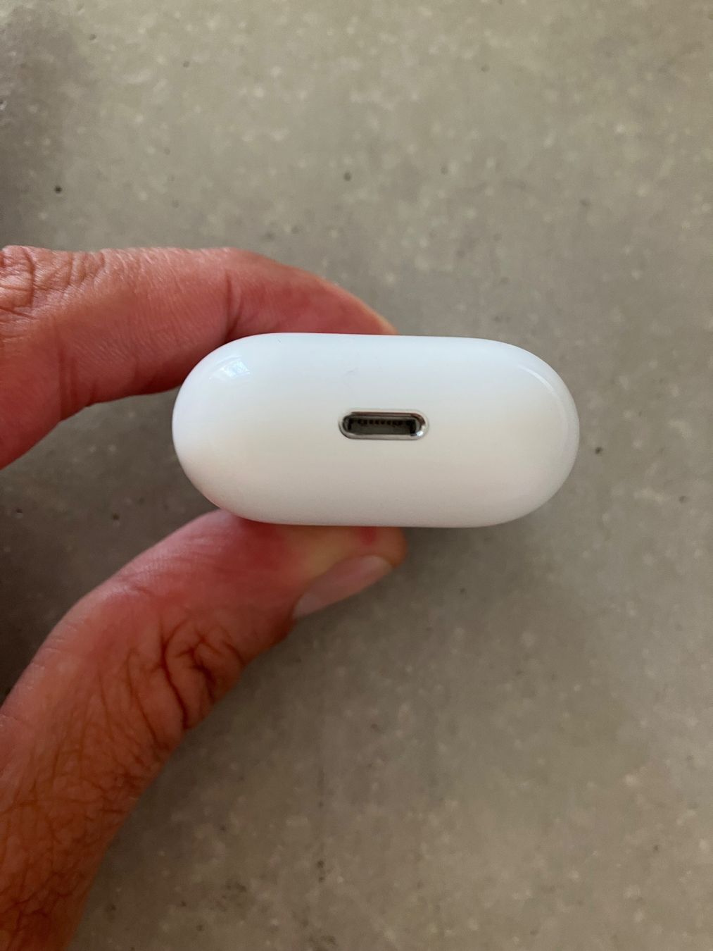Apple Casques audio: APPLE AIRPODS Case – D'occasion à Lausanne par mr.v 7