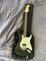 Fender Stratocaster with synchronized Tremolo