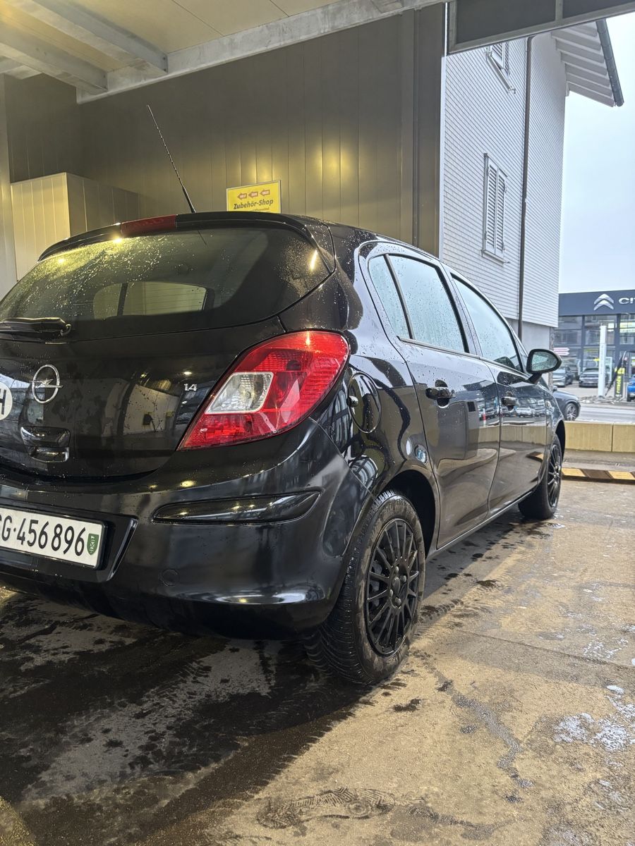 Opel Automobili: Opel Corsa 1.4 107000Km – Usato da Wil SG venduto da dit_bp2n 3