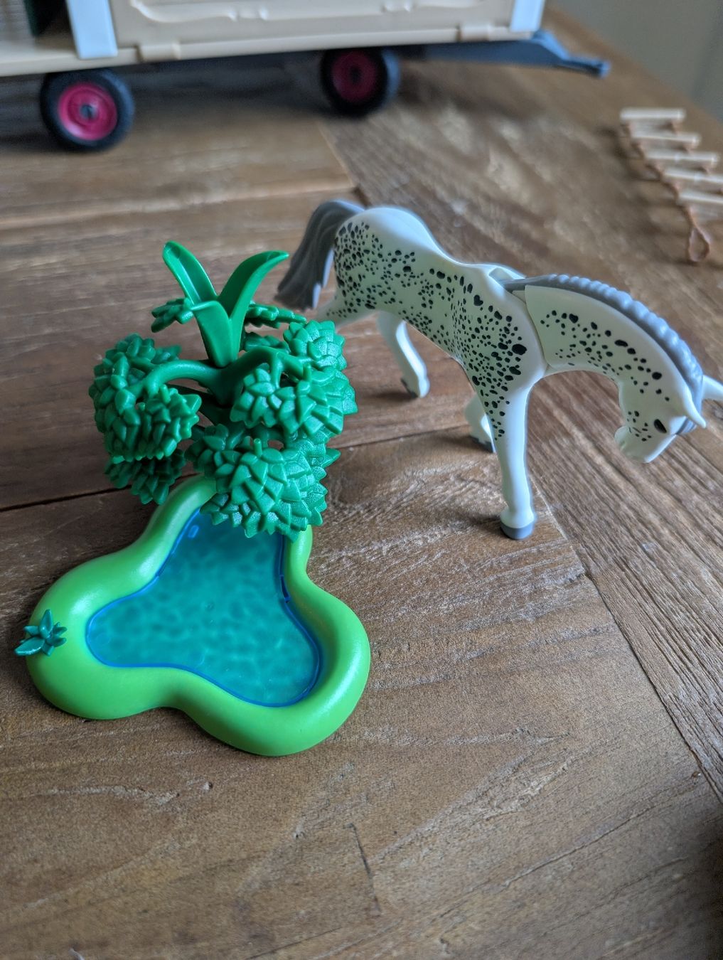 Schleich Spielzeuge: Schleich-Set: Wohnwagen & Pferde – Gebraucht aus Schaffhausen von RamonaPK 9
