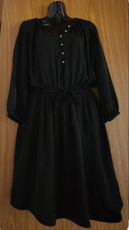 Robe noire Sandro taille 1(S/M) boutonnée, taille élastique