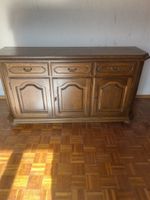 Sideboard aus Holz drei Türen drei Schubladen gebraucht