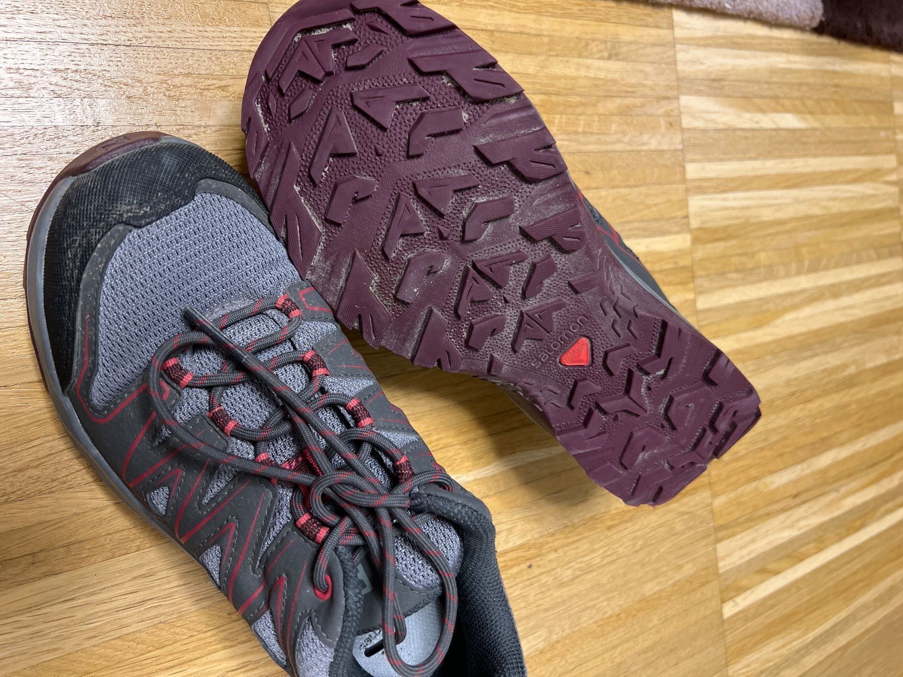 Salomon Damenschuhe: Salomon Damen Schuhe 37 – Gebraucht aus Menzingen von Dali2504 1