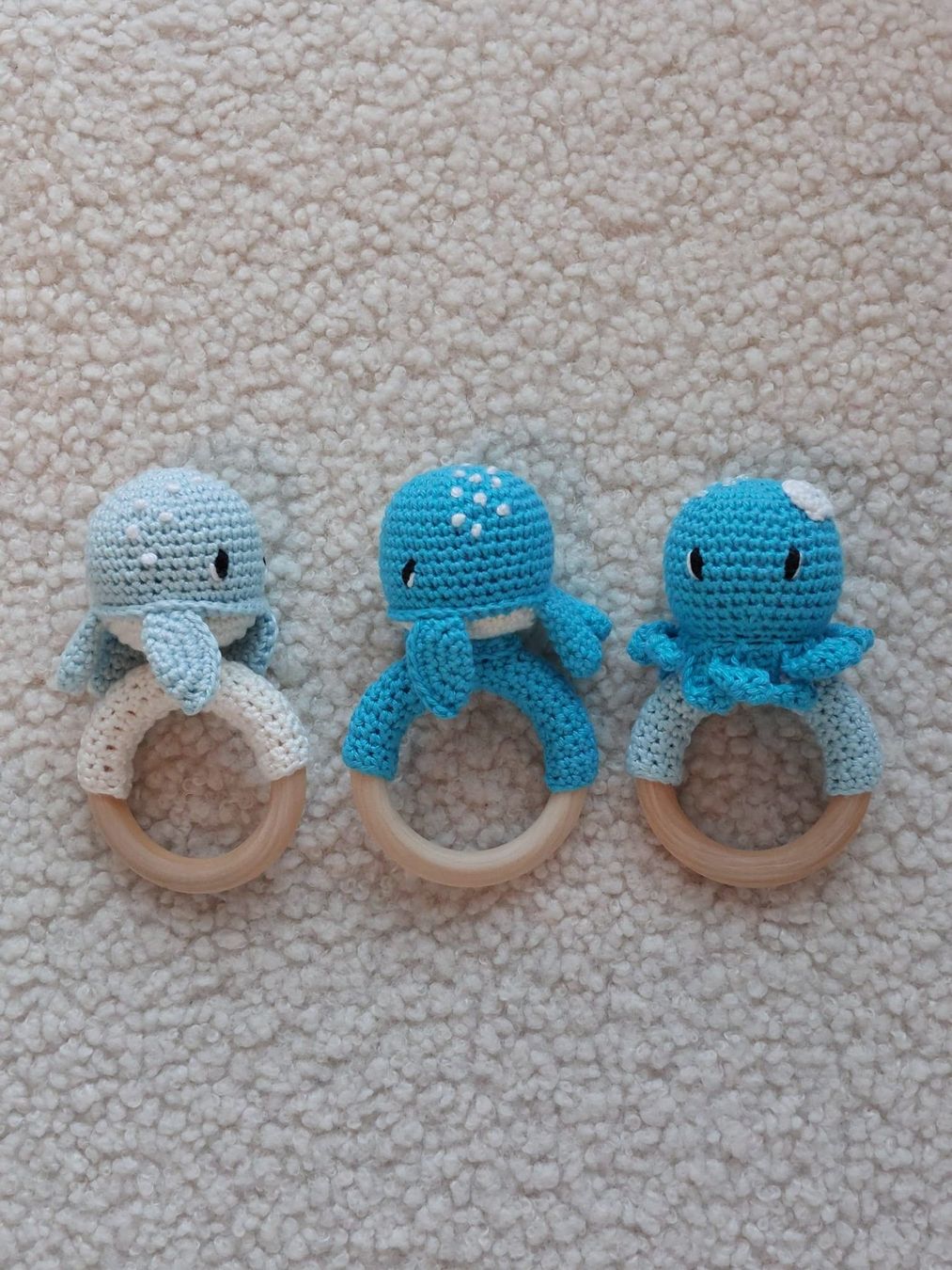Giocattoli: Baby Greifling Meerestiere mit Rassel – Nuovo e nell'imballaggio originale da Bleienbach venduto da babyhandgemachts