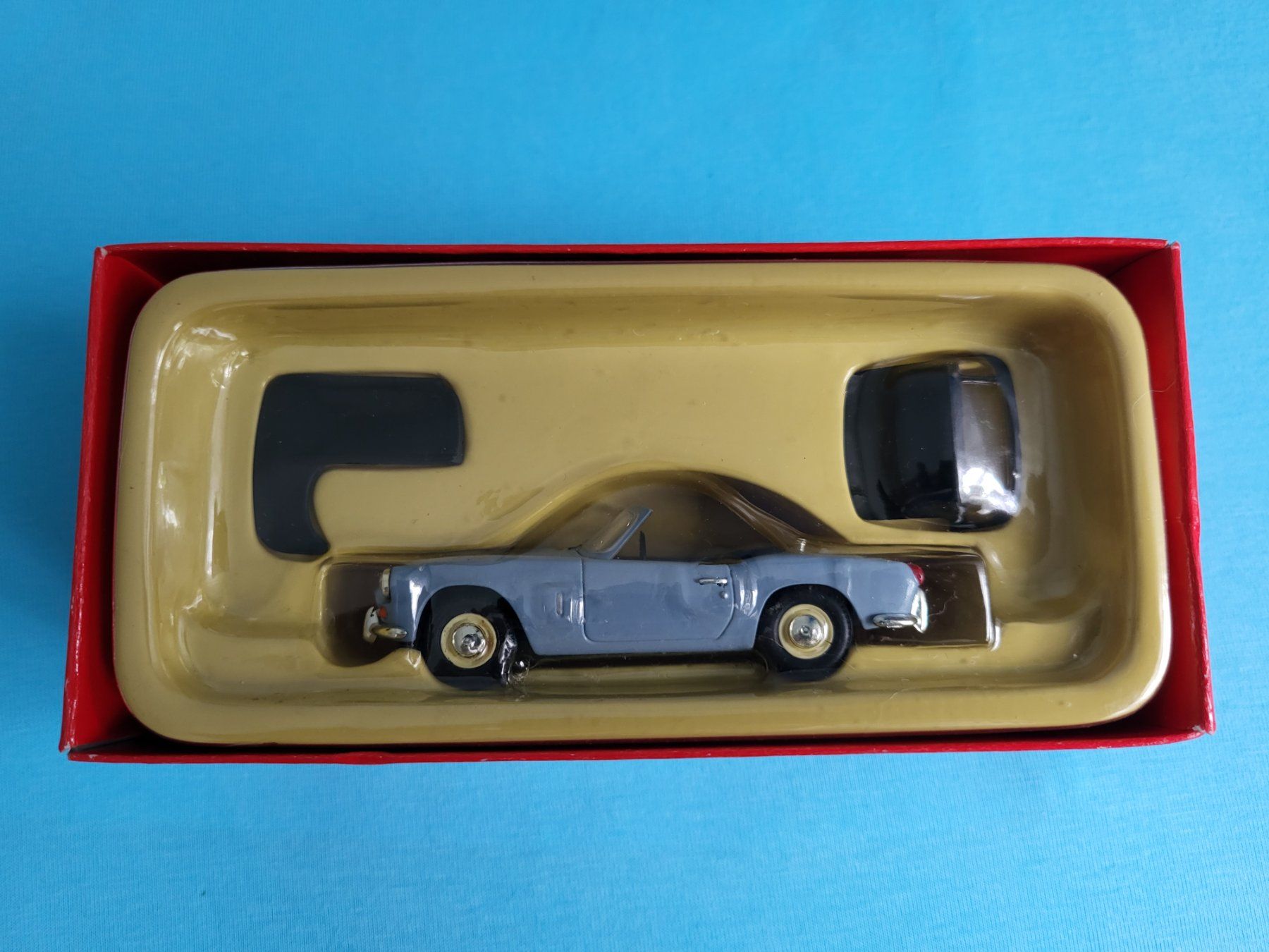 Triumph Modellini d'auto: Triumph Spitfire Mk II, 1964 – Usato da Glattbrugg venduto da PhilKrill 8