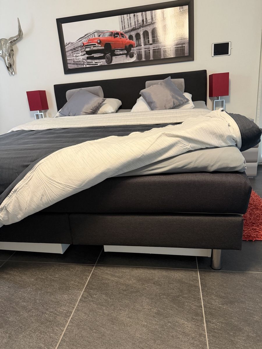 Betten: Hasena Boxspringbett und Nachttische – Gebraucht aus Biel-Benken BL von cor_rmw7 2