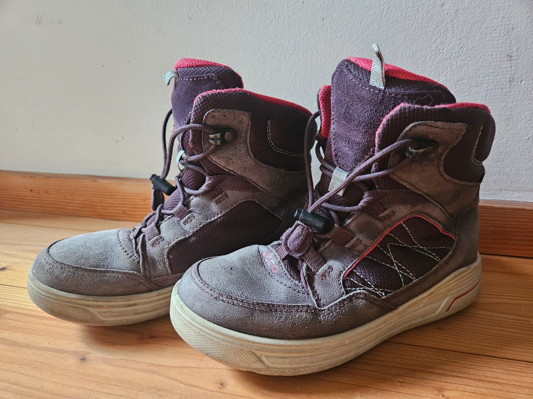 Ecco Scarpe per ragazze: Ecco Winterschuhe Stiefel 35 Mädchen – Usato da Rifferswil venduto da fle_5nqr