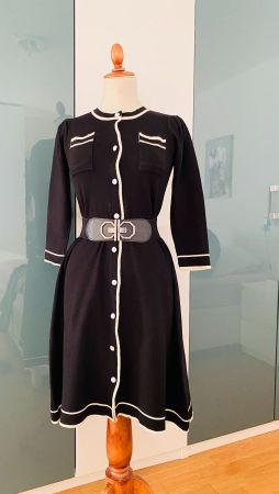 Schwarzes Strickkleid Größe S