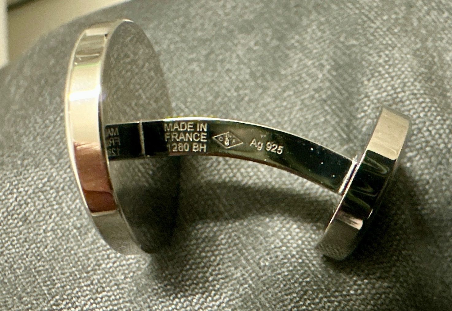 Cartier Gemelli: BOUTONS DE MANCHETTE DE CHEZ CARTIER – Nuovo e nell'imballaggio originale da Lausanne venduto da Ggato 4