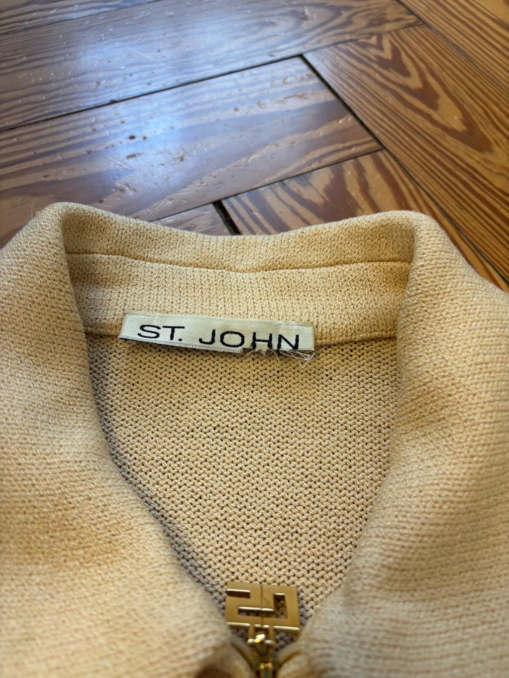 Jacken: St. John cremefarbener Strickblazer – Gebraucht aus Horgen von uge_pd5p 6