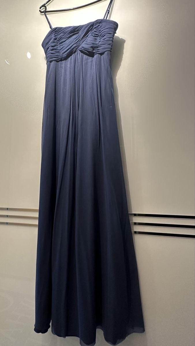 Kleider: Kleid – Gebraucht aus Unterlunkhofen von car_8fpk 1