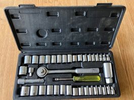 Steckschlüsselsatz 46-teilig, Werkzeugkasten für Heimwerk...