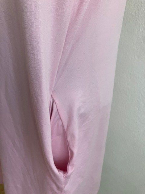 Shein Kleider: Robe d'été rose, taille M – Gebraucht aus Marin-Epagnier von rchouchouu 1