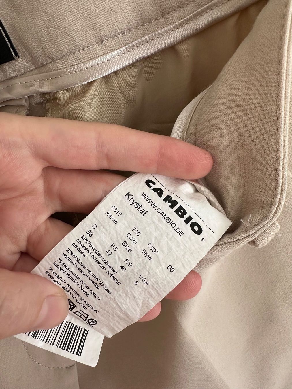 Cambio Pantalons: Cambio Krystal Hose beige Gr. 38 – D'occasion à Triesen par ann_6mxb 2