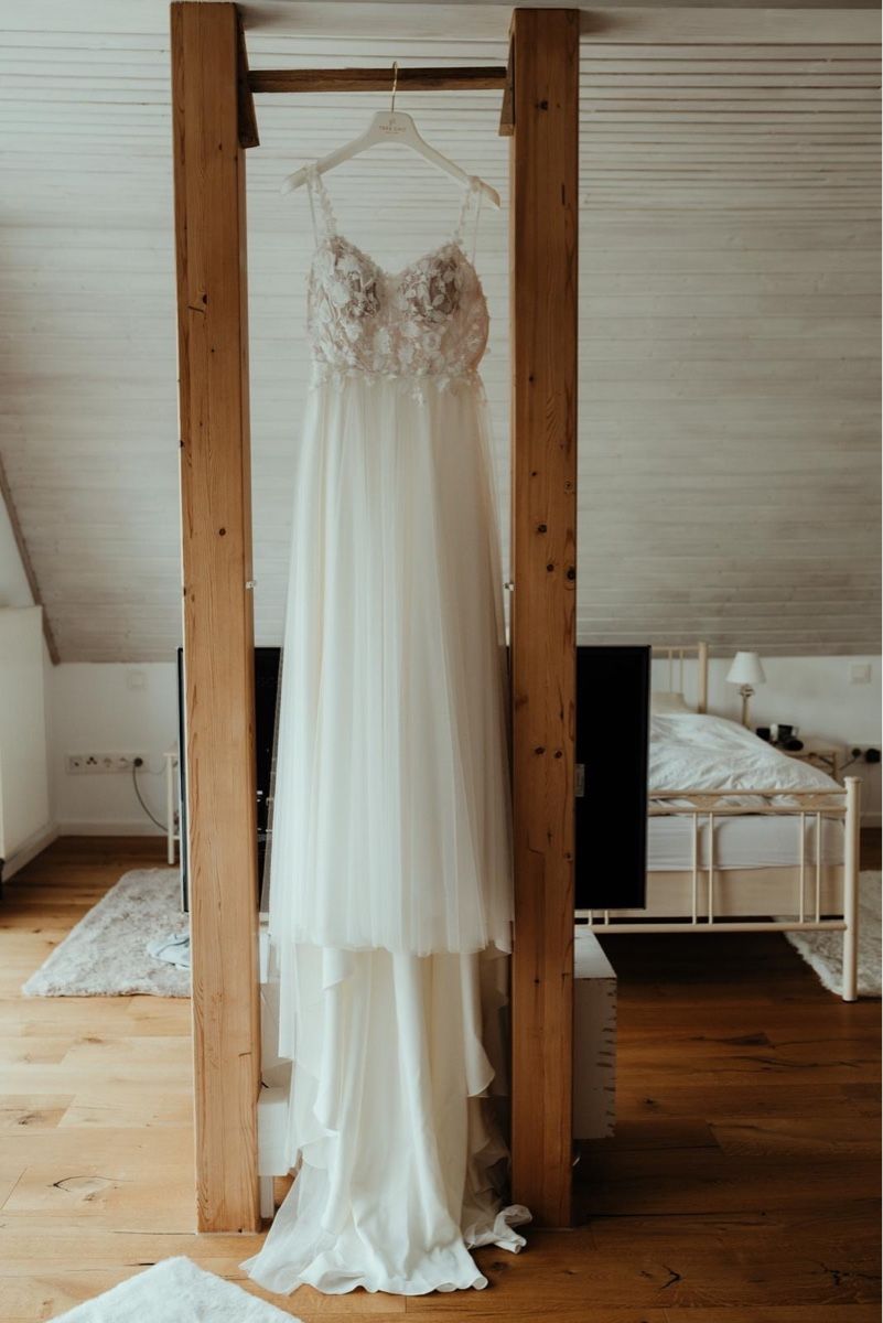 Kleider: Hochzeitskleid, Gr. 40, Dama Couture – Gebraucht aus Wettingen von flo_vst7