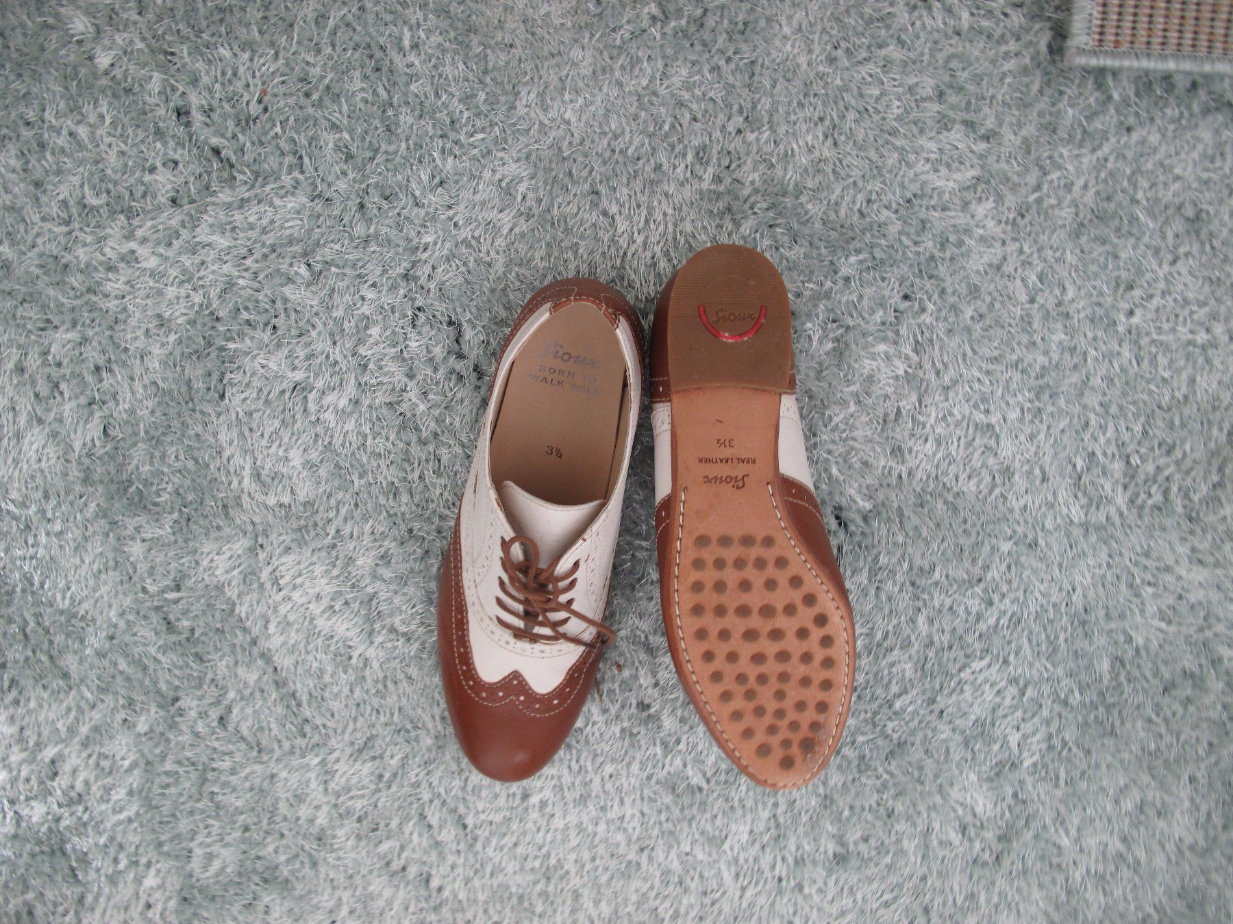 Scarpe da donna: chaussures femme – Nuovo (secondo la descrizione) da lossy venduto da katz_fr 2