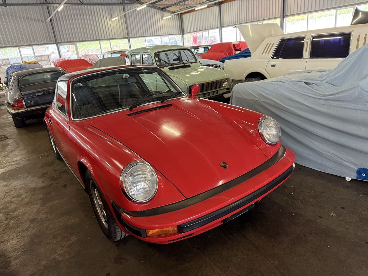 Porsche Automobili: Porsche 911 2.7l  Targa, Jg. 76, Oldtimer – Usato da hunzenschwil venduto da Oldipark 8