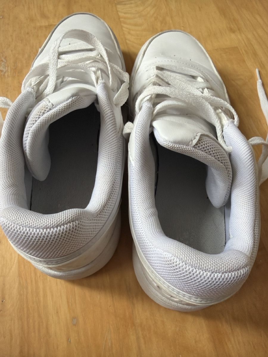 Adidas Scarpe da donna: Adidas Sneaker – Usato da Urnäsch venduto da _._naomi_._ 4