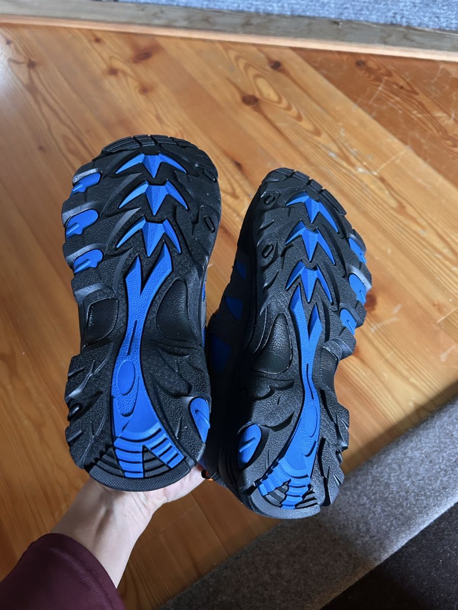 Scarpe per ragazzi: Chaussures de marche neuve Sherpa 35 – Usato da Noville venduto da Malik2017 2