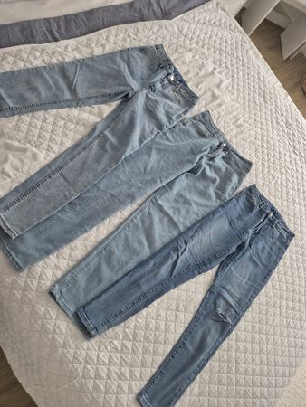 3 Stück Jeans, Gr. XS - S (34/36) gebraucht, gut erhalten. 
