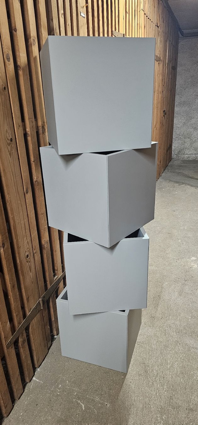 Ikea Scaffali: Ikea Eket Cubus quadratisch 4er Set – Nuovo (secondo la descrizione) da Zürich venduto da prontoxxx