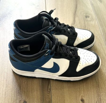 NIKE DUNK Sneaker, blau/schwarz/weiss, Gr. 38,5, neuwertig