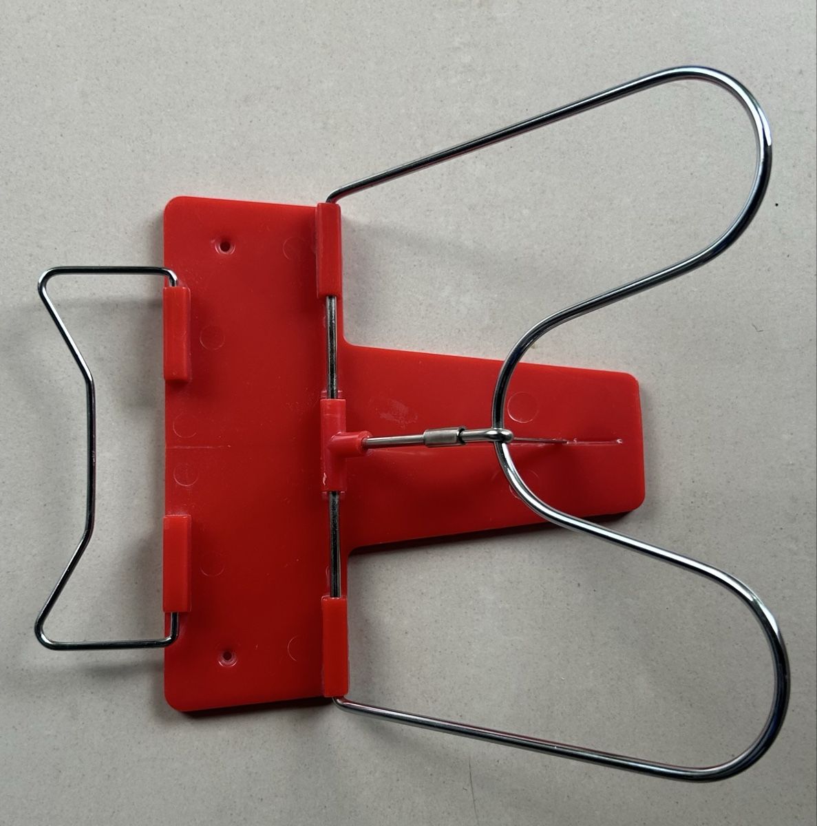 Altro in Decorazioni & Accessori: Buchständer rot, sehr praktisch – Usato da Wil ZH venduto da uhe_nw6s 2