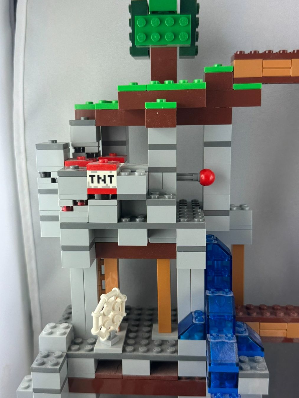 Lego Kit di costruzioni: Lego Minecraft 21118 – Usato da Schinznach Bad venduto da Prosperos 3