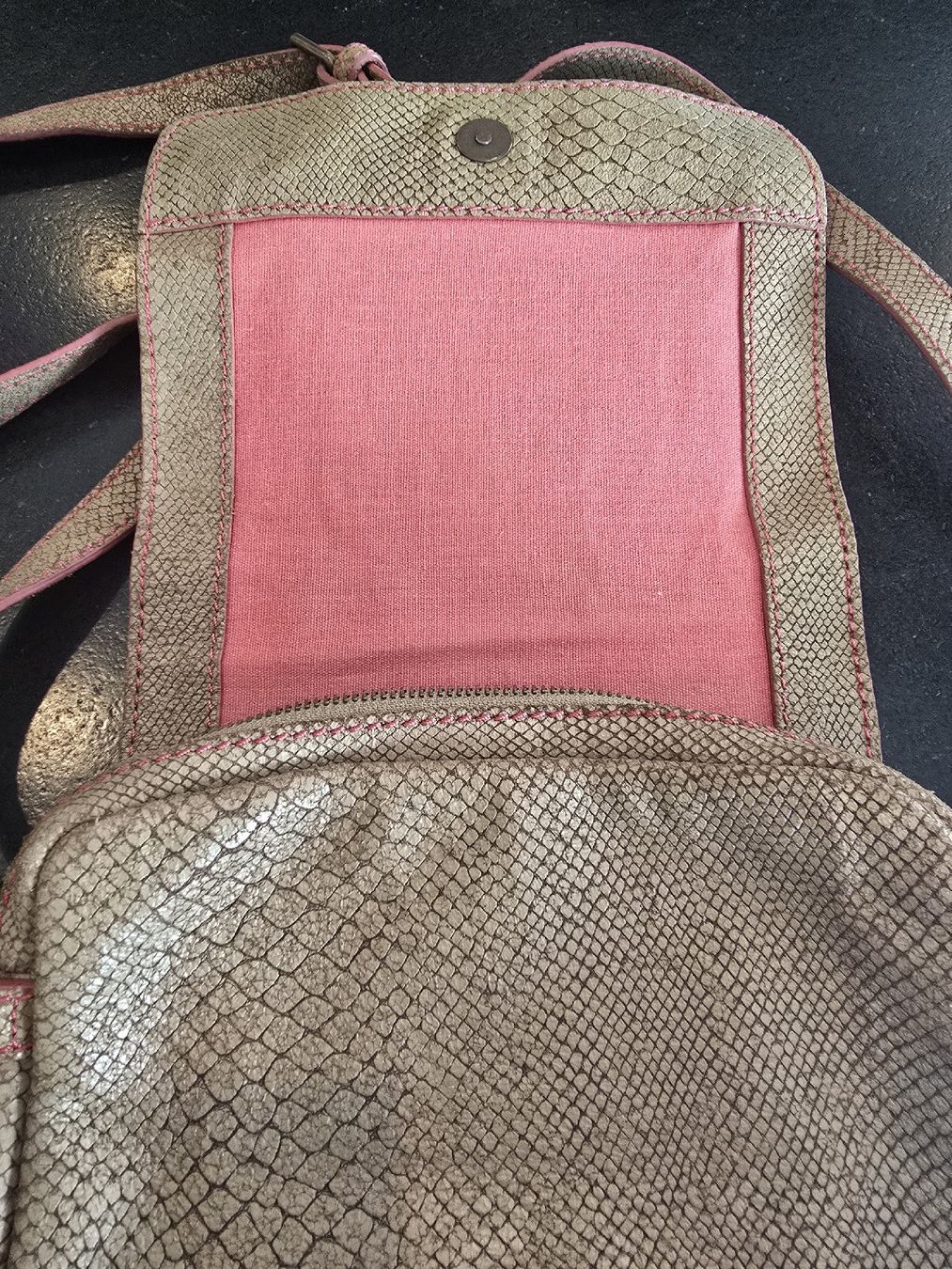 Liebeskind Borse da donna: LIEBESKIND BERLIN Ledertasche,  Schlangenoptik – Usato da St. Gallen venduto da charly92 2