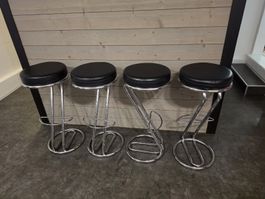 Barhocker 4er Set Schwarz Kunstleder Chrom guter Zustand