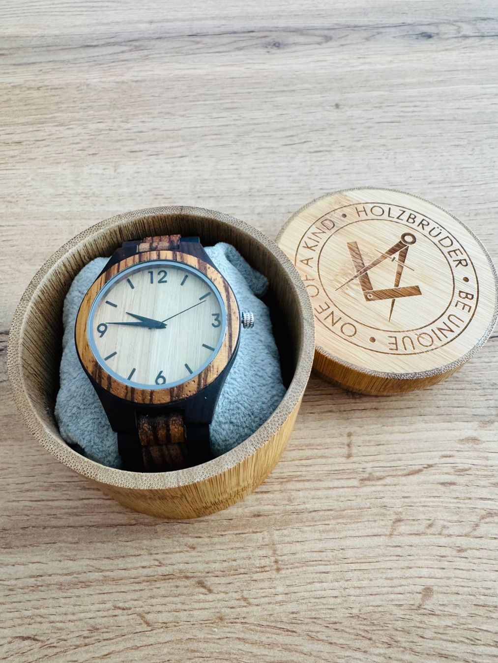Uhren: Armbanduhr: HOLZBRÜDER – Neu (gemäss Beschreibung) aus Brunegg von cinmod