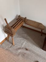 Antike Wäschemangel aus Holz – historisches Bauernhausgerät