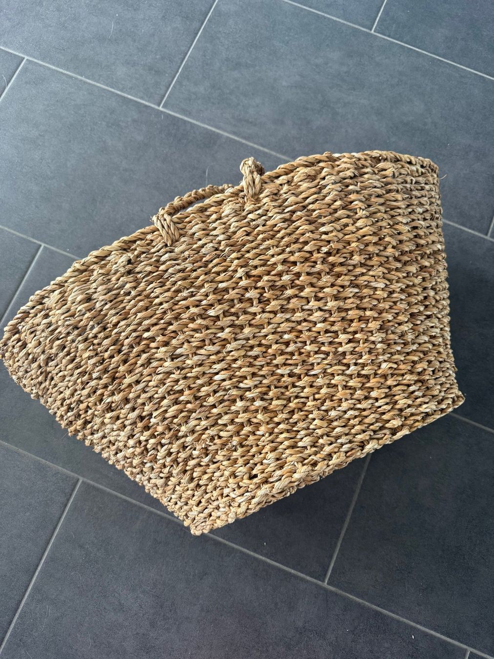 Altro per la casa: Strandkorb mit langen Henkeln, eher schweres Material, Neu – Nuovo (secondo la descrizione) da Eggersriet venduto da Swiss2909 2