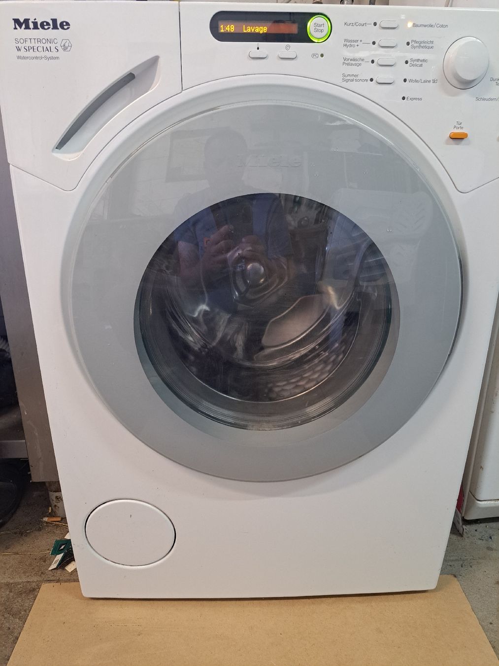 Miele Lavatrici: Lave-linge Miele W1714 Special S CH – Usato da Matran venduto da Liptec750