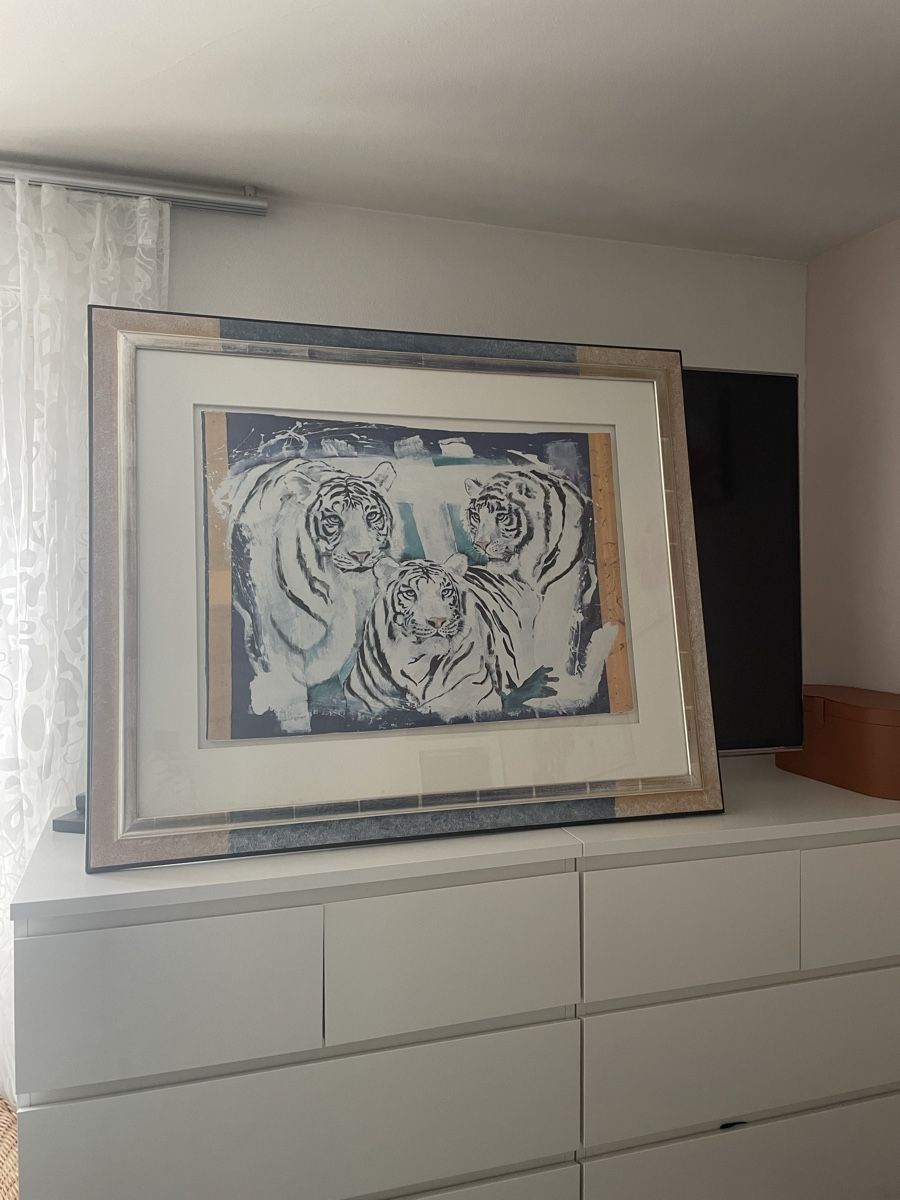 Poster & Bilder: Knie Three White Tigers Vergoldeter Bilderrahmen – Gebraucht aus Dübendorf von Magnum22inch 1