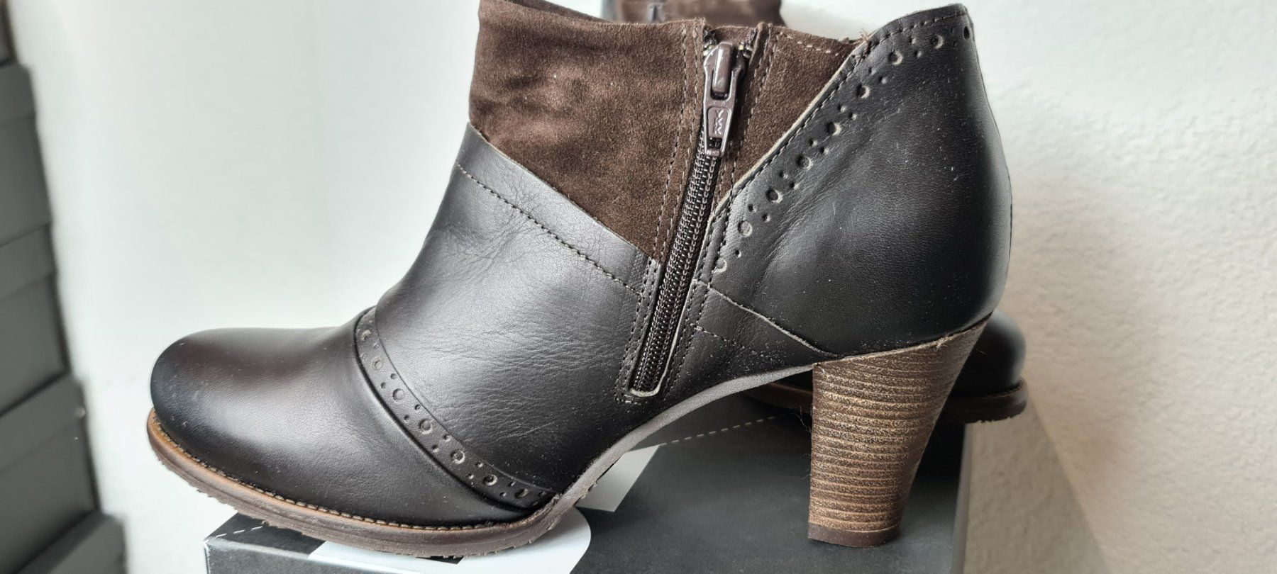 Scarpe da donna: Dkode Leder Stiefel Lp:159 fr Gr. 41 – Nuovo e nell'imballaggio originale da Uerkheim venduto da Justi.y 2
