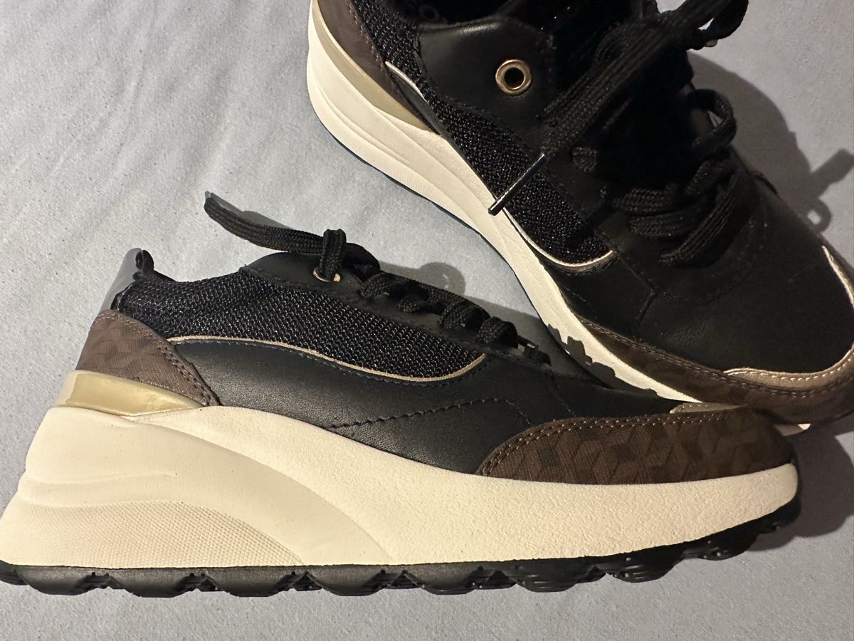 Geox Scarpe da donna: Geox Respira Sneaker  Gr 37 NEU  – Nuovo (secondo la descrizione) da Lohn-Ammannsegg venduto da Nase.2016 1
