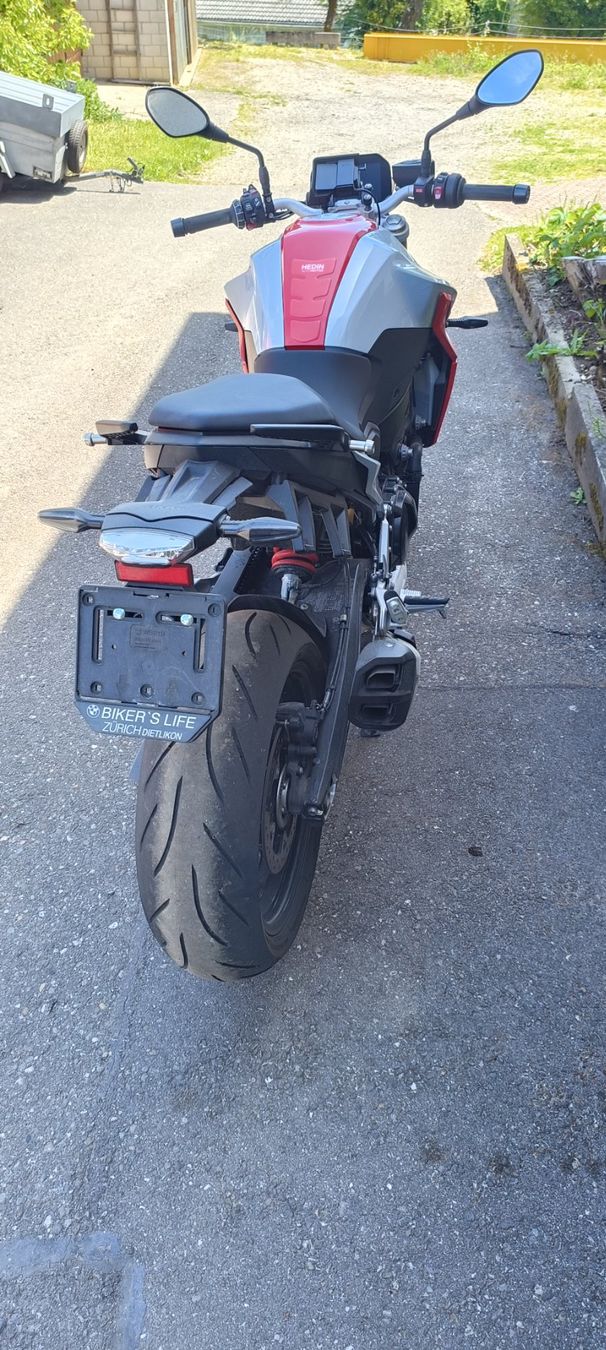 BMW Strada: BMW F900R – Usato da Bözberg venduto da PistenBully87 3